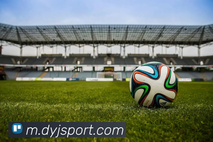 恩比德表现平平19投8中仅得24分5篮板罚球全中7罚7中